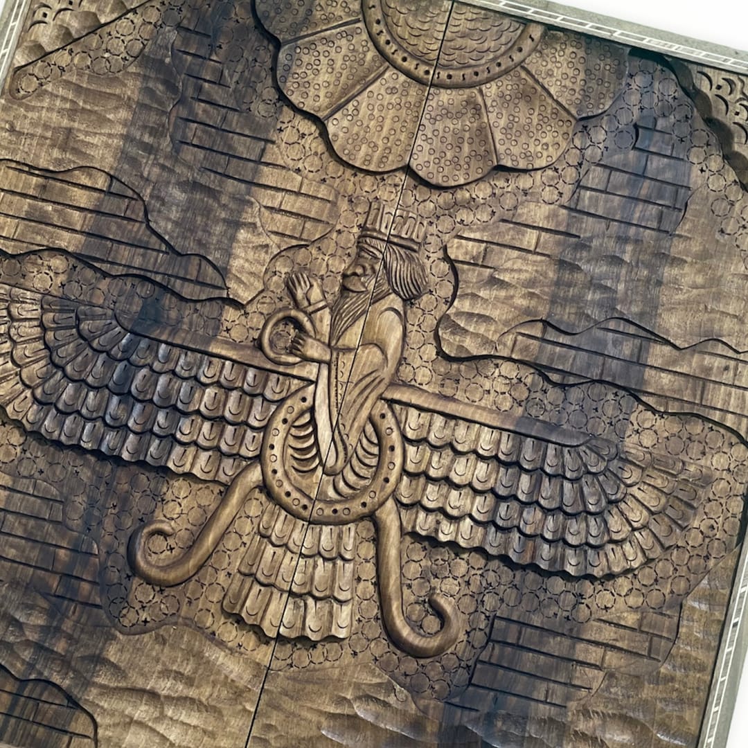 تخته نرد چوب گردو طرح فروهر کد3136