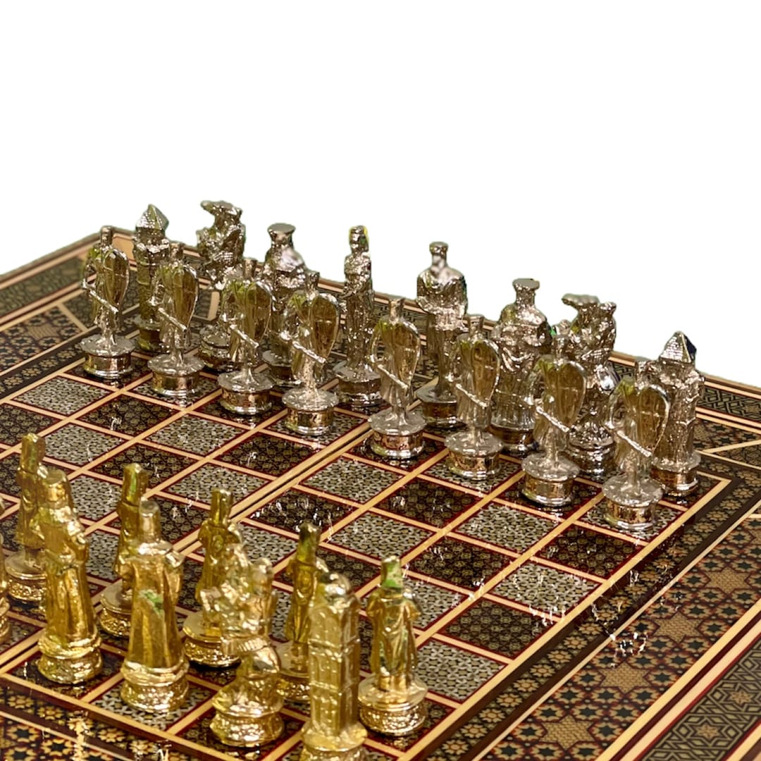 مهره شطرنج فلزی مغول صلیبی