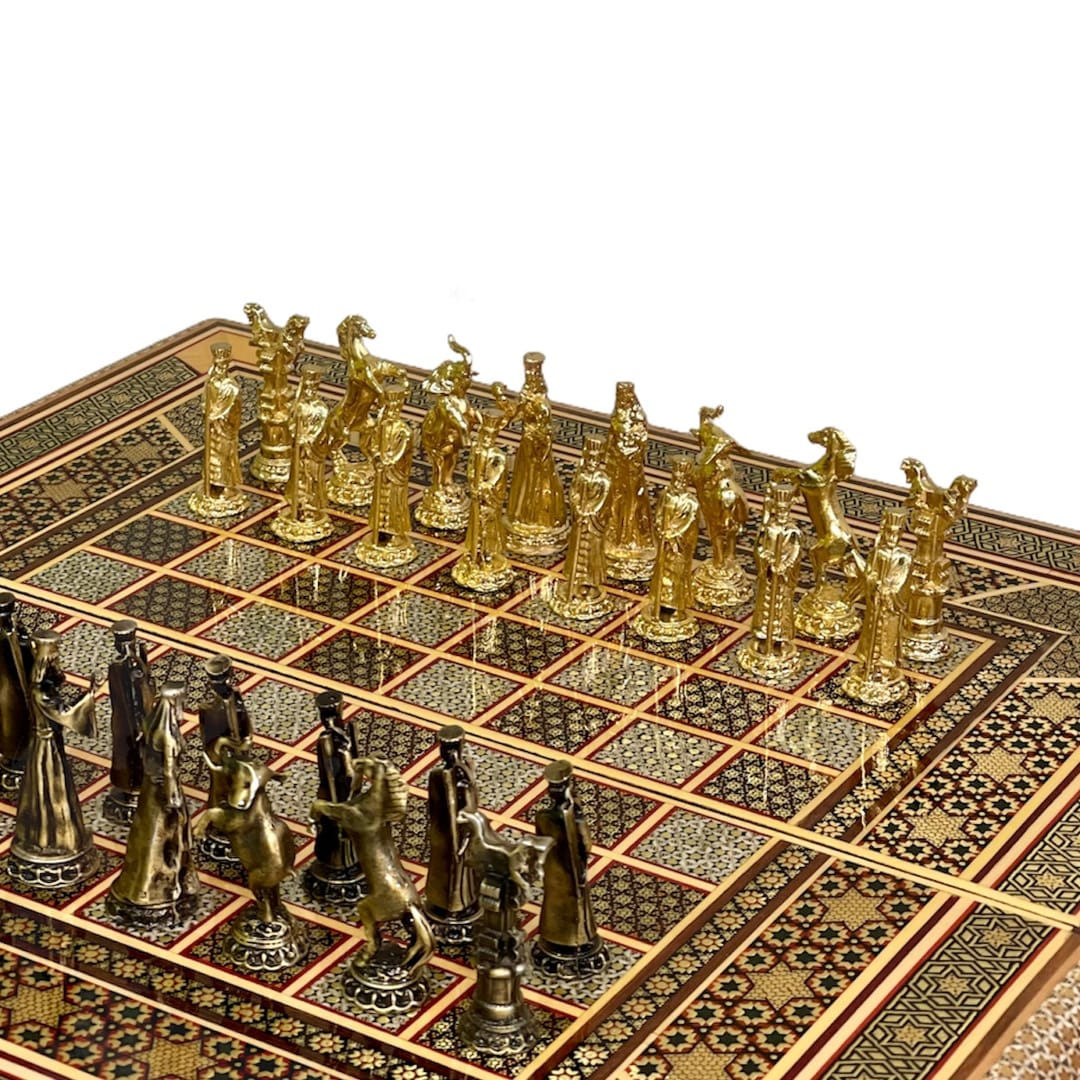 مهره شطرنج فلزی آنتیک طلایی
